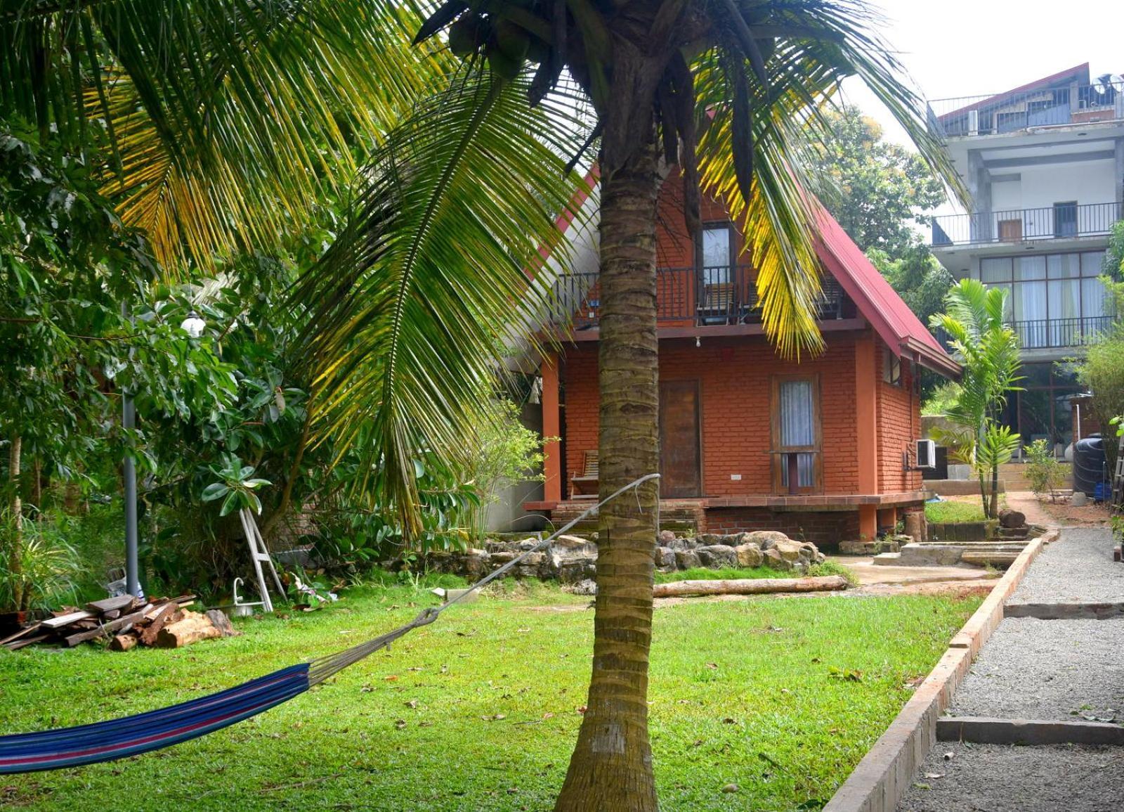 Ciel Star Anuradhapura Hotel Buitenkant foto